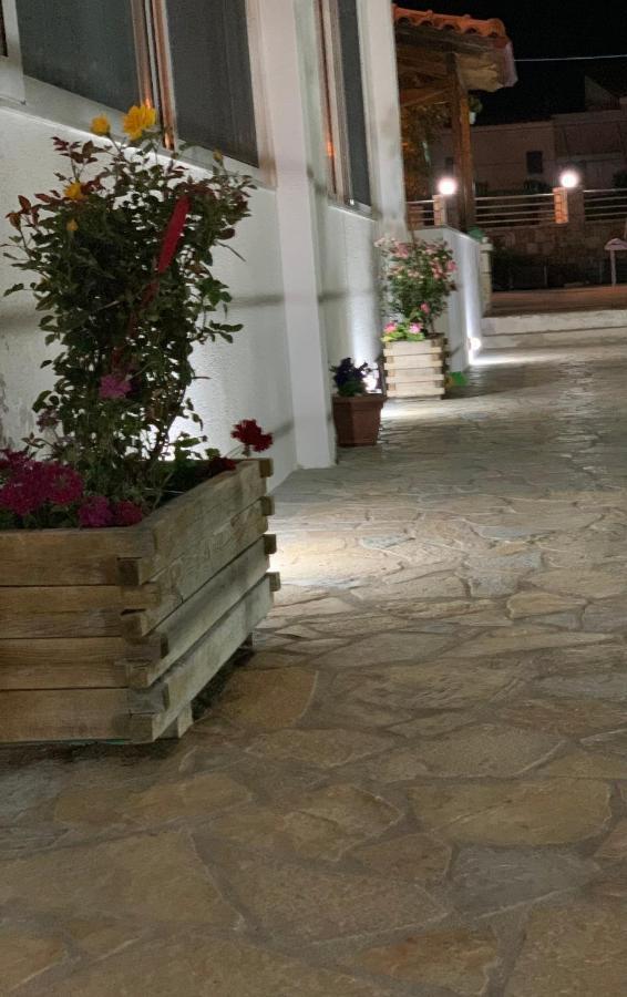 Family Garden Апартаменти Ксаміл