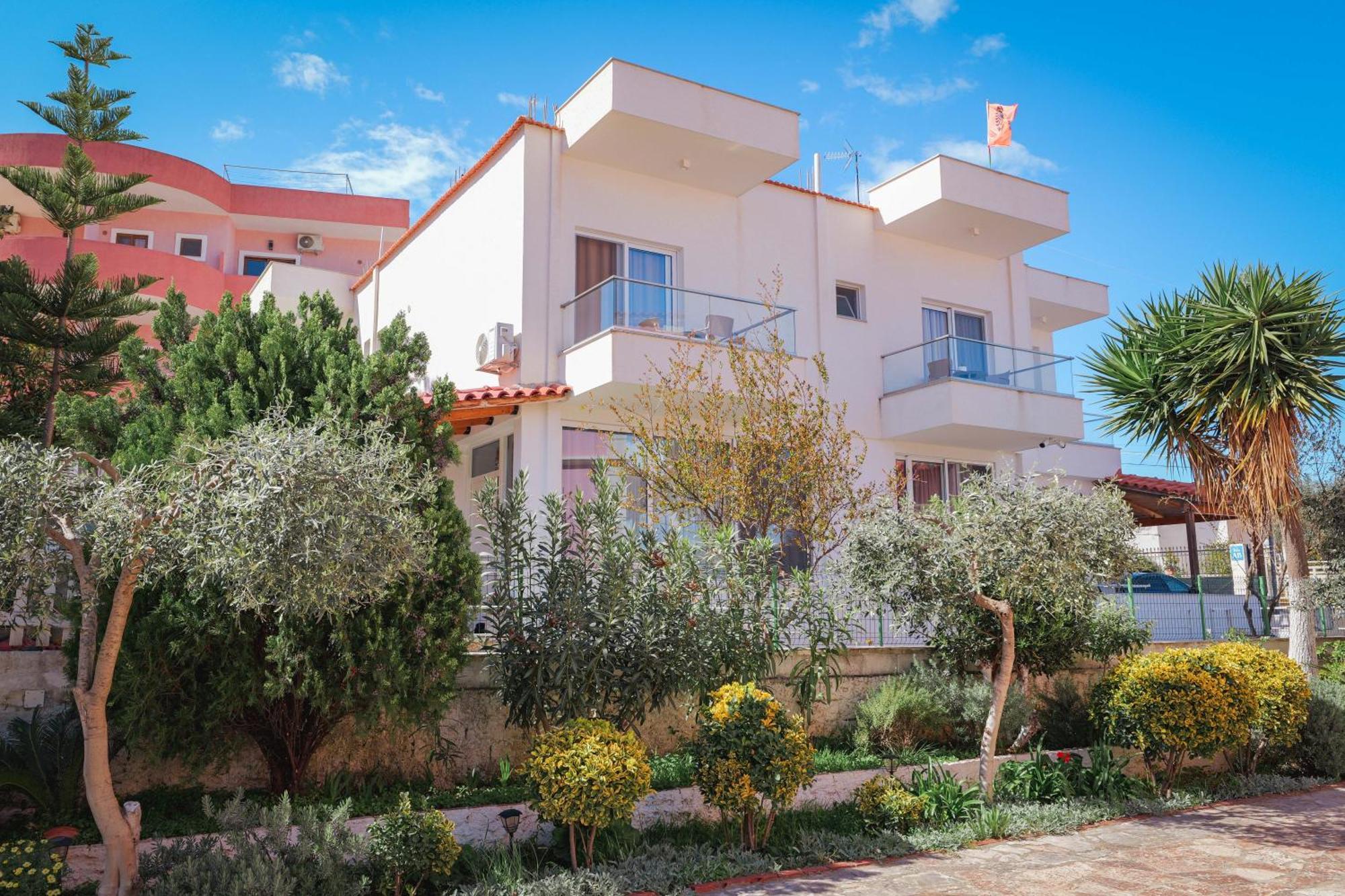 Family Garden Апартаменти *